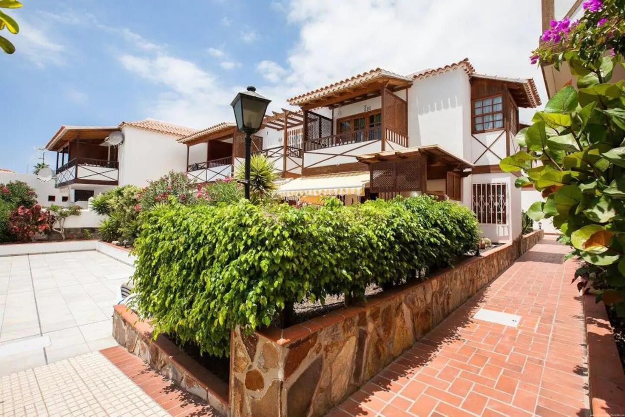 1 Bedroom Apartment For 4 People In Tenerife Адехе Екстер'єр фото