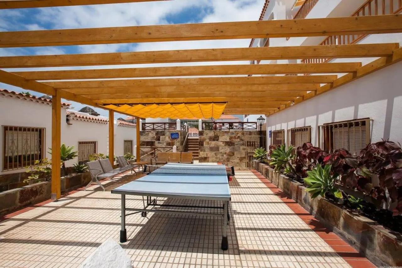 1 Bedroom Apartment For 4 People In Tenerife Адехе Екстер'єр фото