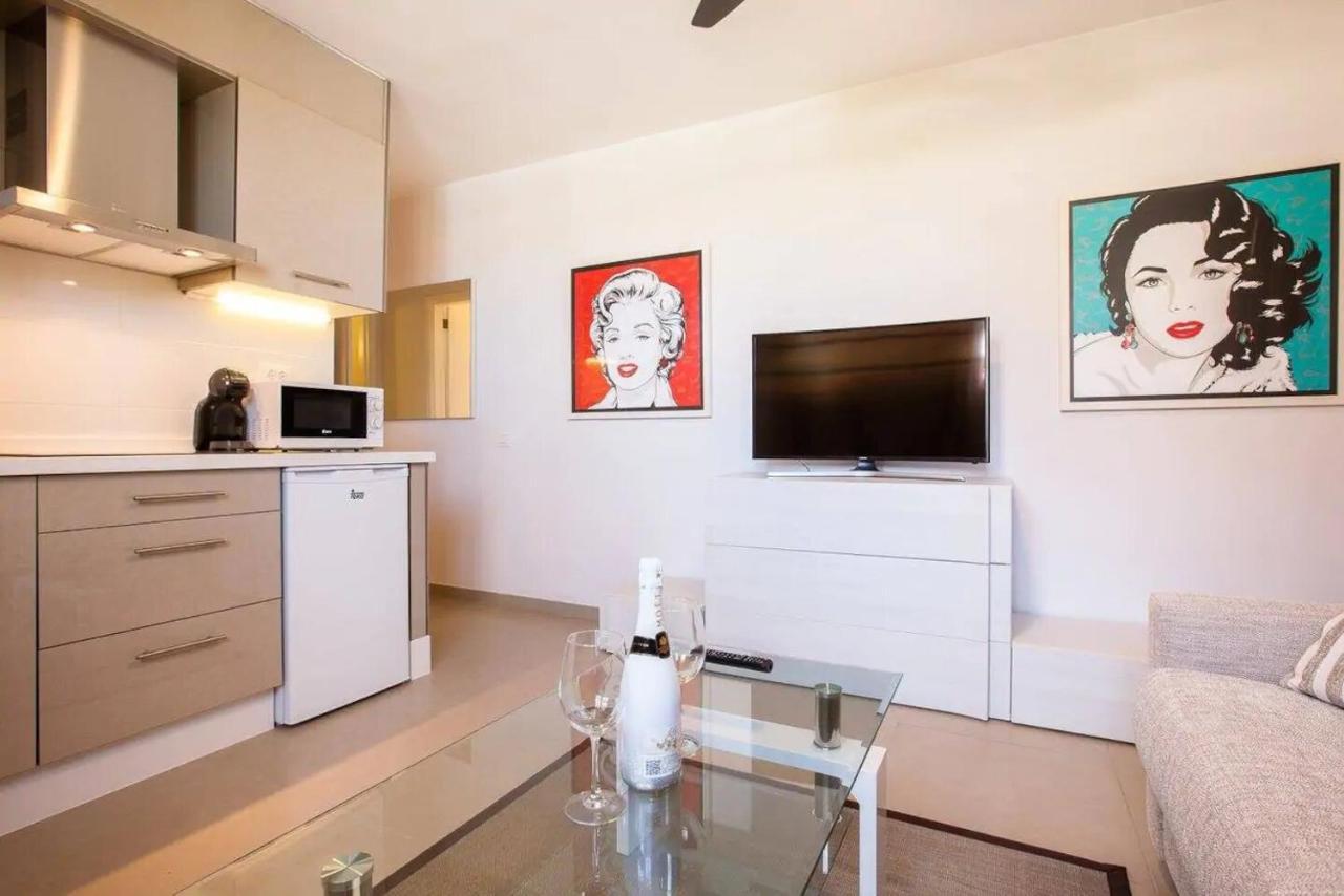 1 Bedroom Apartment For 4 People In Tenerife Адехе Екстер'єр фото